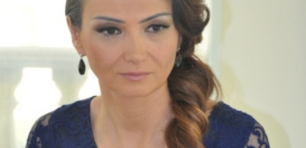 Qənirə Paşayeva övladını itirən jurnalistin müdafiəsinə qalxdı