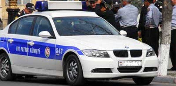 Azərbaycanda polis özünü güllələdi