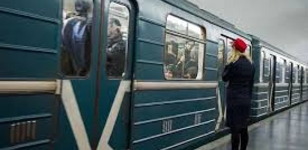 Bakıda metroda faciə
