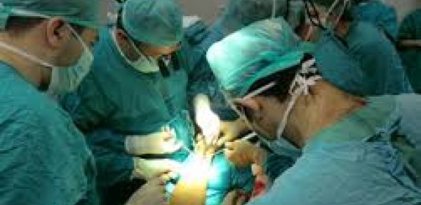 4 günlük körpə üzərində ağır ürək qüsuru əməliyyatı həyata keçirilib