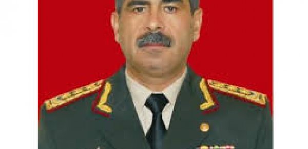 Müdafiə naziri Azərbaycan Silahlı Qüvvələrinin şəxsi heyətini təbrik edib