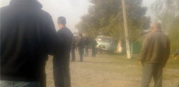 Azərbaycanda tank dayanacağı uçurub - FOTOLAR 