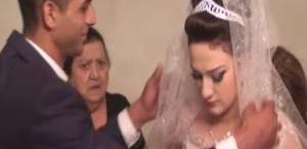 Azərbaycanda toydan qaçan gəlinin videosu yayıldı - VİDEO 