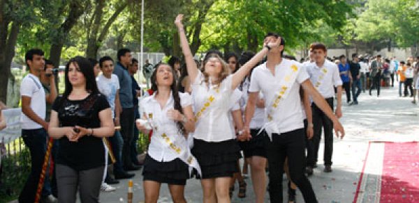 Azərbaycanın ən reytinqli məktəbləri - SİYAHI 