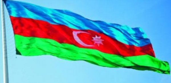 Türkiyəli deputat Azərbaycan xalqını Dövlət Bayrağı Günü münasibətilə təbrik edib
