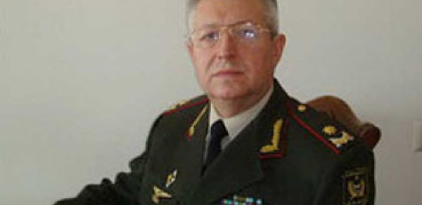 “Artıq Müdafiə Nazirliyində dəyişikliklər aşkar gözə çarpır” - Aleksandr Vasyak 