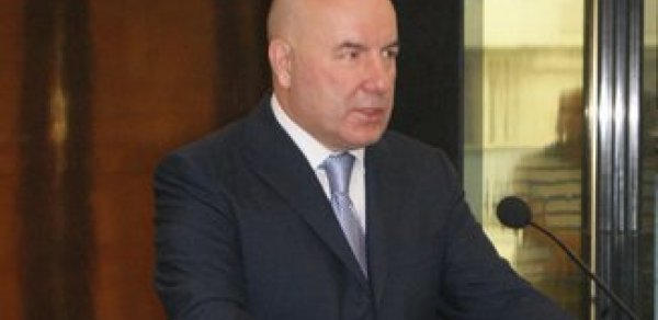 Mərkəzi Bank sədrinin 3 manatlığın dövriyyə buraxılması təklifinə -  MÜNASİBƏTİ