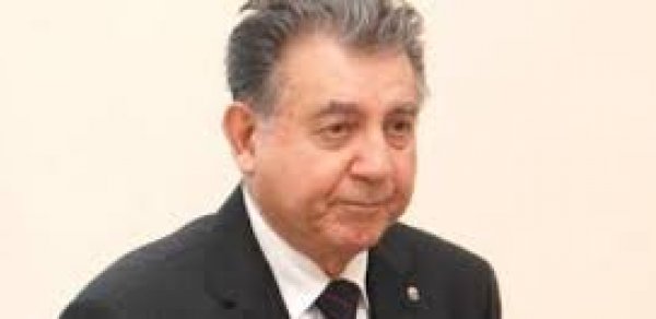 “AMEA-da ciddi kadr problemi var” - Akif Əlizadə 
