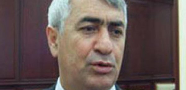“Azəryolservis”in sədri ağır çəkili avtomobillərdən şikayətlənib