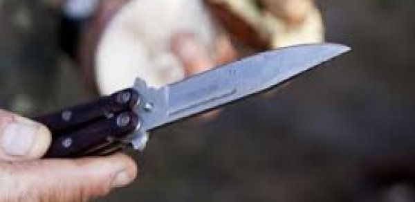 Bakıda 29 yaşlı oğlan naməlum şəxs tərəfindən bıçaqlanıb