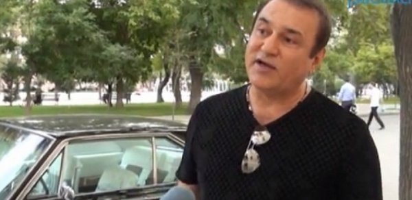 Müğənni küçədə uşaqlarla ‘Razborka’ya çıxdı -  VIDEO