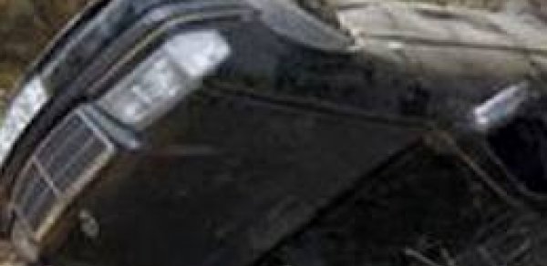 Bakıda avtomobil aşıb, ölən və xəsarət alanlar var