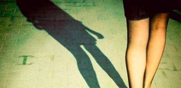 Bakıda 22 yaşlı qız itkin düşüb