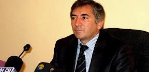 MTRŞ sədrinin xarici kanalların Azərbaycanda yayımının dayanmasına -  Münasibəti