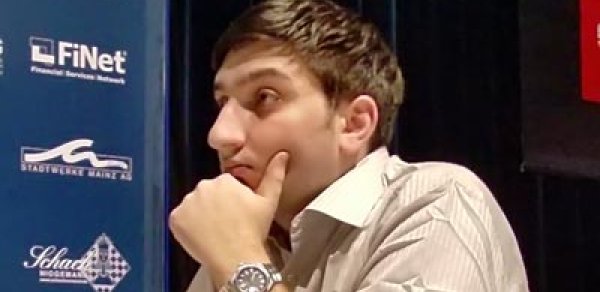 Vüqarın ölümünə erməni də üzüldü-  VİDEO