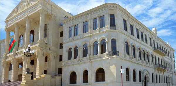 Bakı Şəhər Prokurorluğunun 2 əməkdaşı prokurorluq orqanlarından xaric olunub