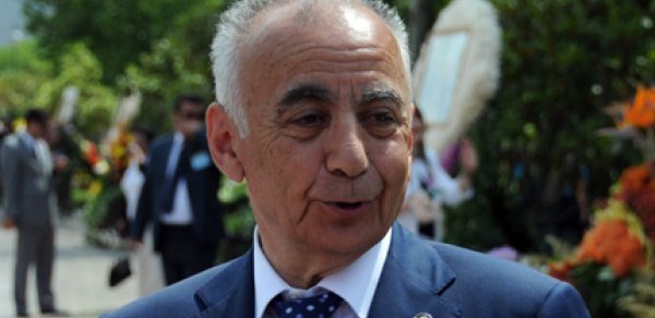 Hacıbala Abutalıbovdan dayanacaqlarda yenilik