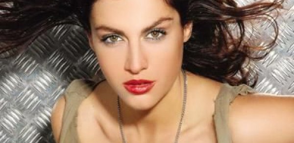 Türk müğənninin biabır olduğu anlar –  VIDEO