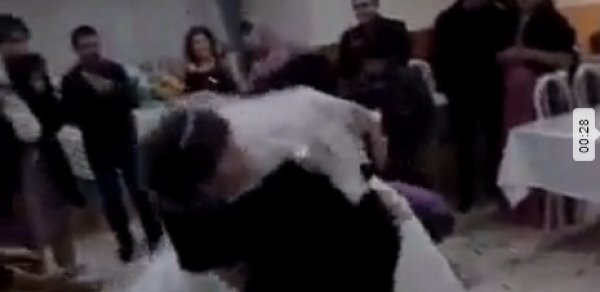 Azərbaycan toyunda helə belə biabırçılıq olmamışdı - ÖZƏL VİDEO 