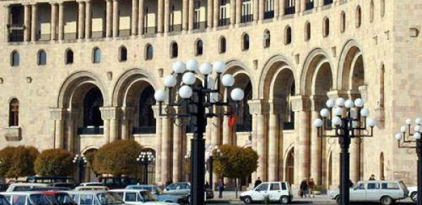 Ermənistandan sığınacaq istəyən azərbaycanlı ailə ilə bağlı -  Maraqlı faktlar