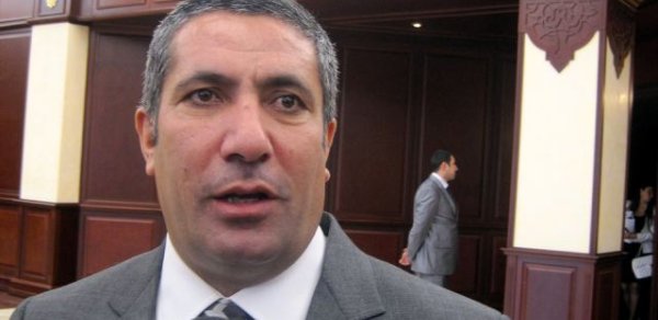 ‘İqtidara işləmək günah deyil’-  Siyavuş Novruzov