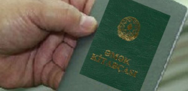 Azərbaycanda əmək kitabçaları ləğv olunur