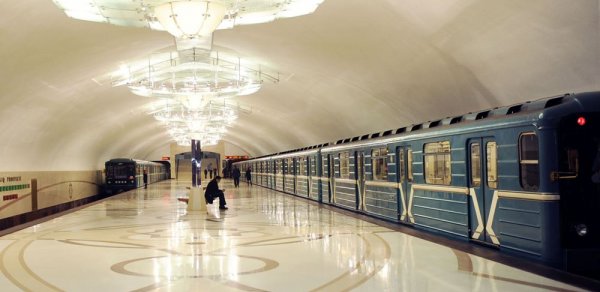 Bakı metrosunda dava
