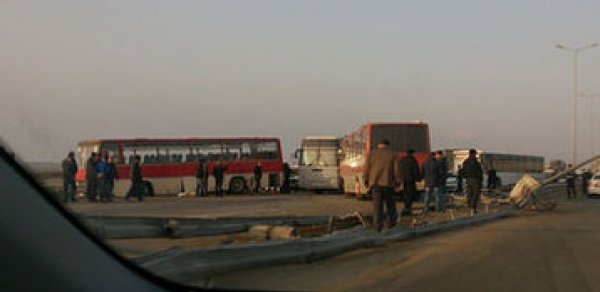 Bakıda avtobus qəzası : - Yaralılar var - FOTO