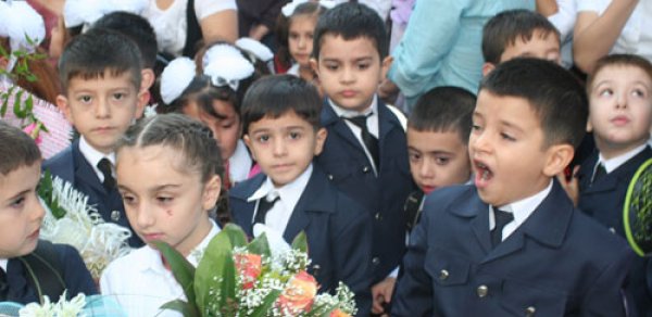 Azərbaycanda məktəblilərin yaz tətili günləri müəyyənləşdi