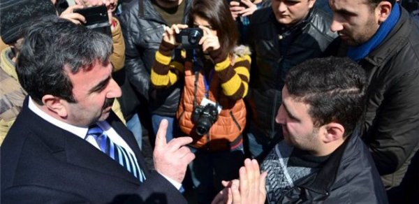 Bakıda yenə metroda aksiyası oldu -  FOTOLAR 