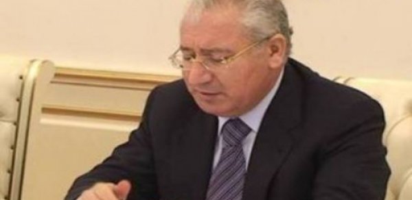 Heydər Əsədov iki şöbə müdirini işdən qovdu