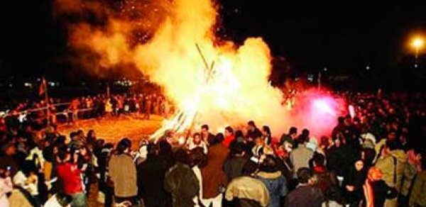 Bakıda 6 nəfər bayram tonqalında yandı
