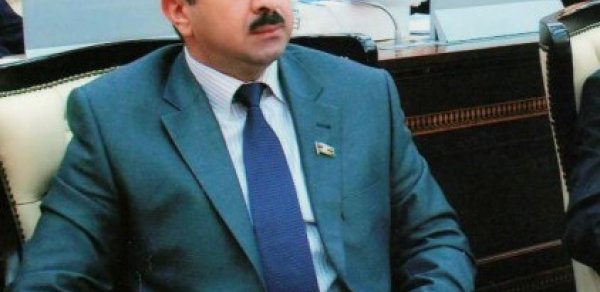 Məcburi köçkünlər Etibar Hüseynovun mandadıtının ləğvini istəyirlər -  ETİRAZ 