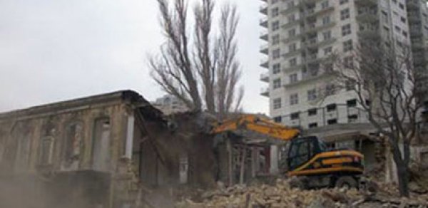 "Sovetski"dəki söküntü işləri ilə bağlı son durum
