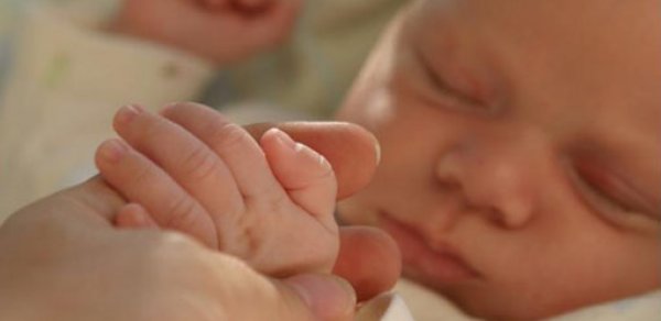 Uşağını icra hakimiyyətinə atan kişi kəndin mollası çıxdı