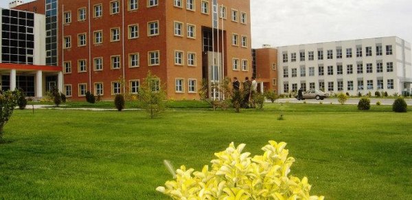 Bu ildən Qafqaz Universitetinə qəbul dayandırılacaq