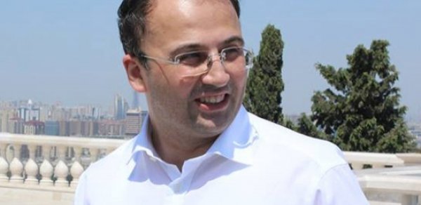 Adnan Oktarın Azərbaycanda kitablarını çap etdirən ilahiyyatçı onun haqqında danışdı –  ÖZƏL AÇIQLAMA