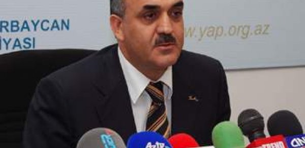 Azərbaycanda müəllimlərin sayı azaldılır
