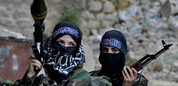 Şiə olduğu üçün qadını boğaraq şəhid etdilər - Suriyada