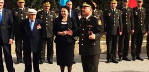 Azərbaycanda 1 günlük əsgərlik -  FOTOLAR 