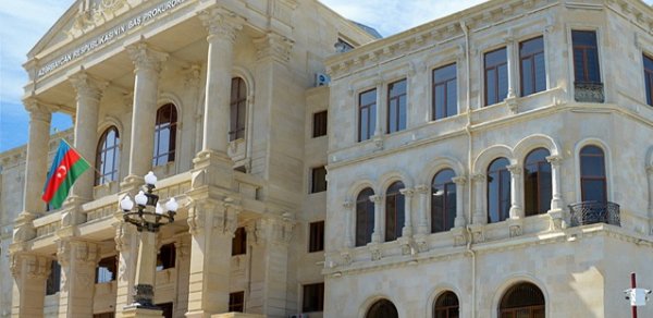 Daha bir bankda külli miqdarda korrupsiya faktı aşkarlandı -  RƏSMİ 