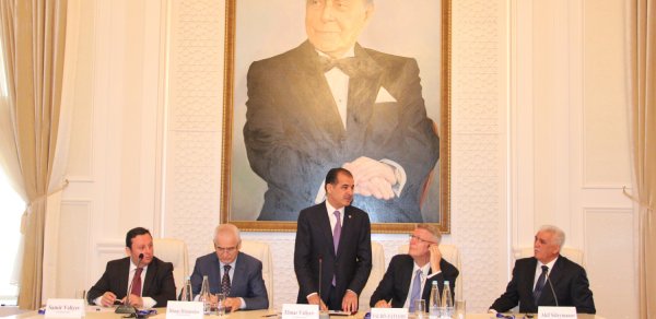 Gəncədə “Davamlı inkişaf və texnoloci innovasiyalar” mövzusunda beynəlxalq elmi-praktik konfrans keçirilib