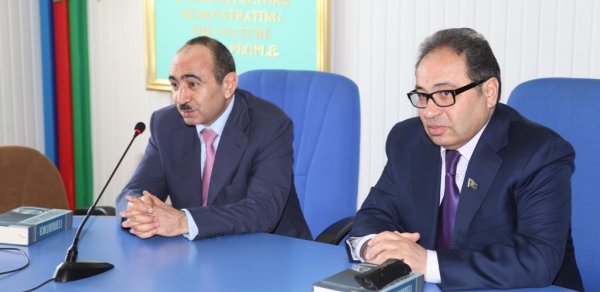 BDU-da Heydər Əliyevin 91 illik yubileyinə həsr olunmuş tədbir keçirildi -  FOTOLAR 