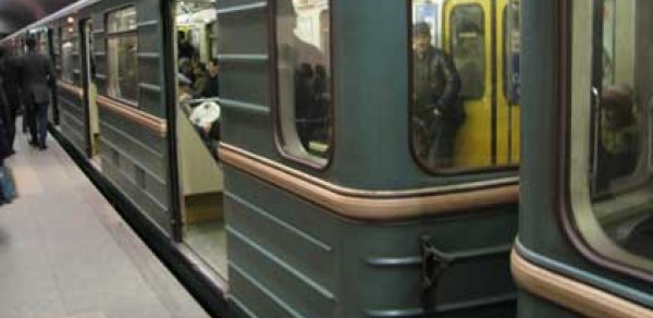 Bakı metrosundakıdakı qəzanın- VIDEOSU