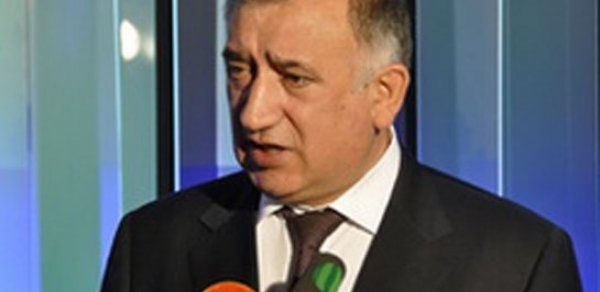 Əli Bayramov işdən çıxarıldı