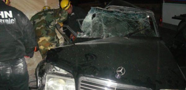 Polis qəza törətdi- Ölən və yaralananlar var