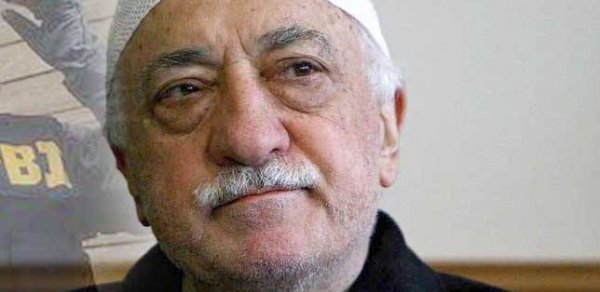 ‘Nurçular azərbaycanlı tələbələri evlərindən qovub, onlara ‘agent’ damğası vururlar’ -  Şok iddia