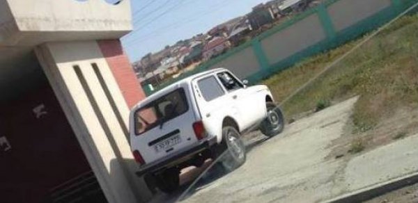 Bakıda bu ‘Nivanı’ görəndə sürətinizi aşağı salın –  Radar var! (FOTOFAKT)