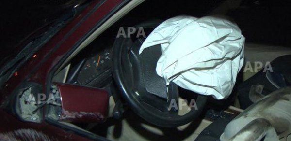 Bakıda “avtoş”luq edən sürücü qəza törətdi -  FOTO
