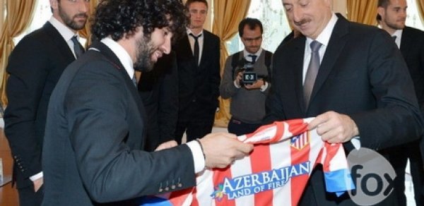 ‘Komandamın yanında olduğu üçün İlham Əliyevə təşəkkür edirəm’ - Arda Turan